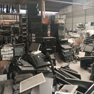 傳統(tǒng)回收像闖關(guān)？深圳上門(mén)回收一路開(kāi)掛，舊物變現(xiàn)爽翻天